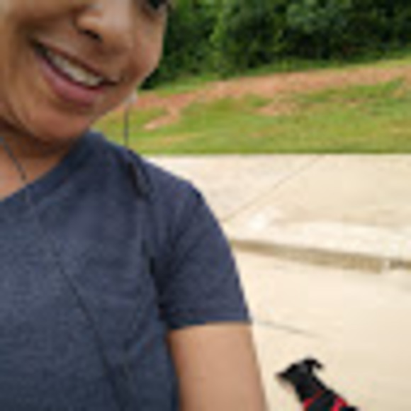 Meet your Posher, Angelia - Picture 1 of 1